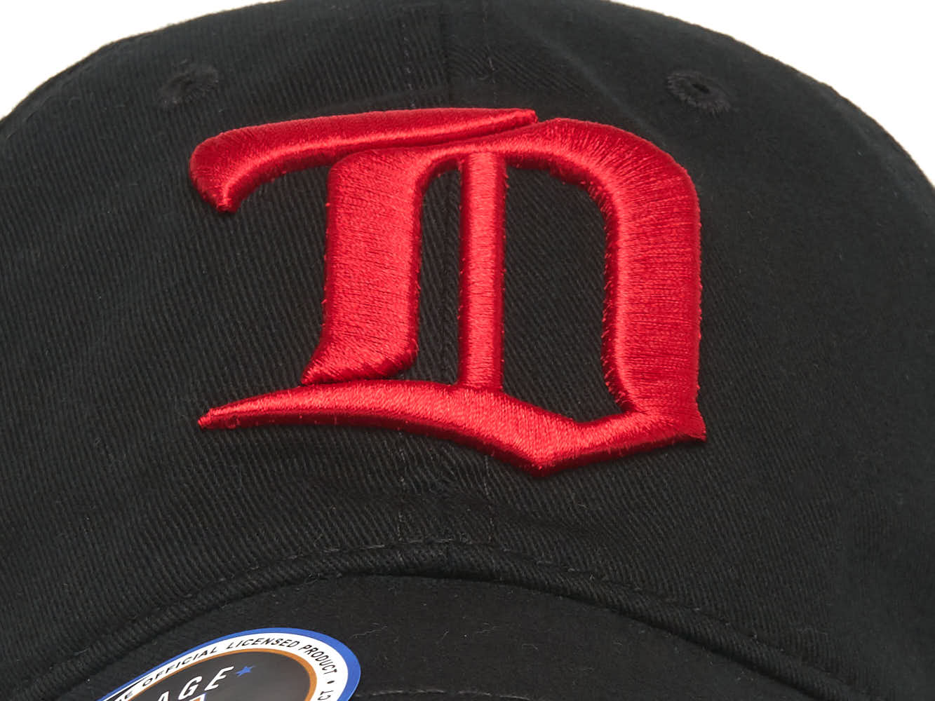 Цена на бейсболка nhl detroit red wings 31695Бейсболка NHL Detroit Red Wings 31695