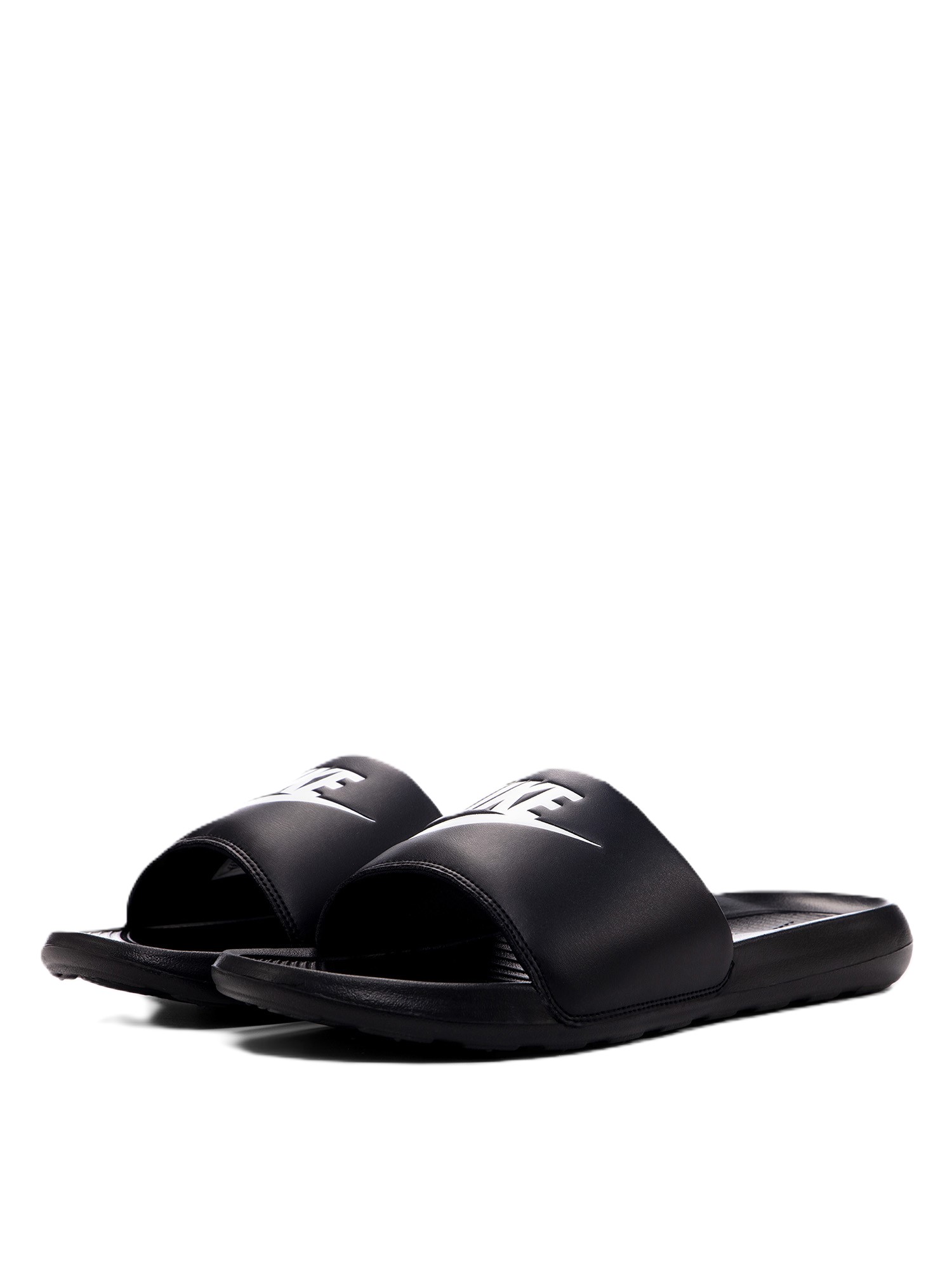 Цена на сланцы nike victori one Сланцы Nike Victori One 